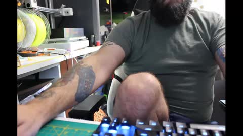 jbb6221601 online show from 10-05-25, 05:00