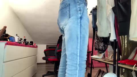 Snapshot of jbisex chatting on 11-30-25, 01:20 Jbisex online show from 11-30-25, 01:20