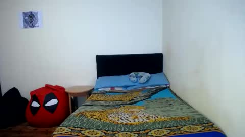 Snapshot of jboy_s chatting on 09-26-25, 10:52 jboy_s online show from 09-26-25, 10:52