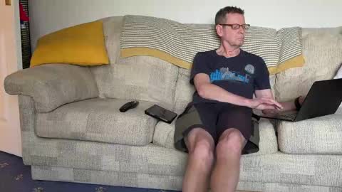 Jon online show from 01-29-25, 03:15