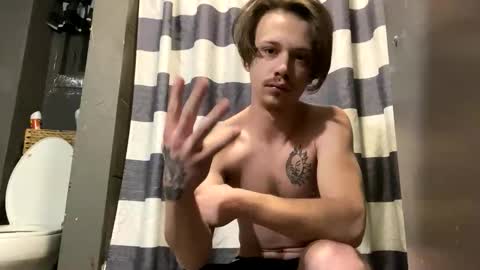 Snapshot of jdick2005 chatting on 02-16-26, 06:09 jdick2005 online show from 02-16-26, 06:09