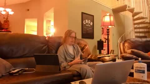 JDinEuless online show from 10-26-25, 01:06