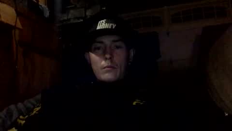 Snapshot of jdubba420 chatting on 11-17-25, 02:28 jdubba420 online show from 11-17-25, 02:28