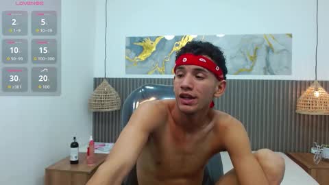 jdwhite18 online show from 03-12-26, 04:29