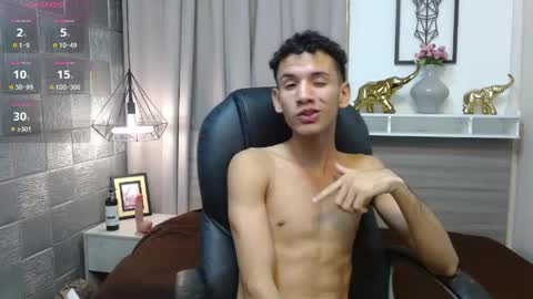 jdwhite18 online show from 06-04-26, 04:07