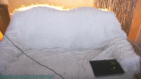 Snapshot of jealousangel chatting on 02-03-25, 03:31 Angel online show from 02-03-25, 03:31