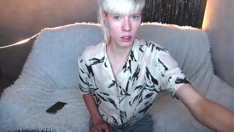 Snapshot of jealousangel chatting on 12-15-25, 12:53 Angel online show from 12-15-25, 12:53