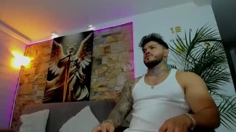Snapshot of jean_lopez chatting on 07-03-26, 04:41 Jean axelcrow Modelo Independiente online show from 07-03-26, 04:41