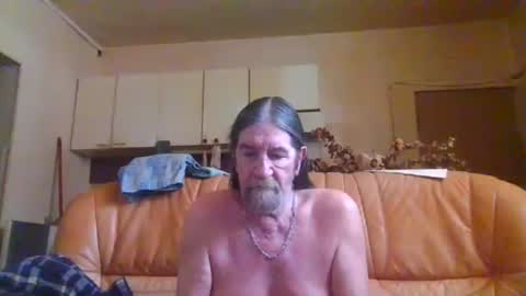 Snapshot of jeanclaude1959 chatting on 06-29-26, 06:52 jeanclaude1959 online show from 06-29-26, 06:52