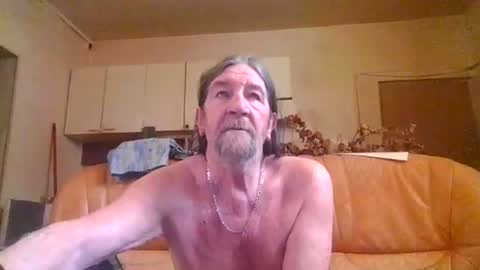 Snapshot of jeanclaude1959 chatting on 06-29-26, 07:03 jeanclaude1959 online show from 06-29-26, 07:03