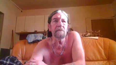 Snapshot of jeanclaude1959 chatting on 07-11-26, 06:54 jeanclaude1959 online show from 07-11-26, 06:54