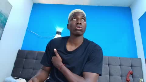 Snapshot of jeandante_ chatting on 04-22-26, 06:53 Jeandante online show from 04-22-26, 06:53