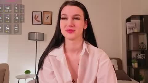 Snapshot of jeanettobie chatting on 05-08-26, 04:12 Lisa online show from 05-08-26, 04:12