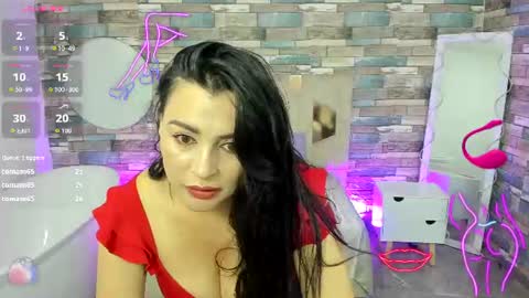 Snapshot of jeannette_tay chatting on 06-22-26, 03:36 JEANNETTE online show from 06-22-26, 03:36