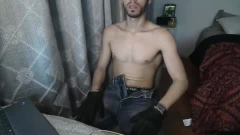 jean pier bello Silva online show from 05-28-26, 04:10