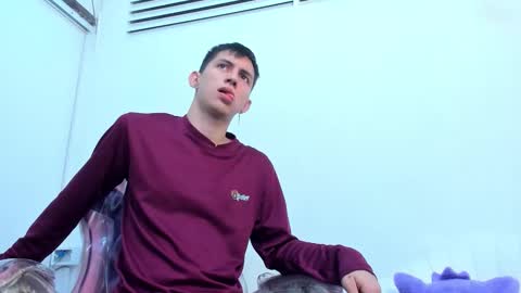 JEAN online show from 12-19-25, 11:50