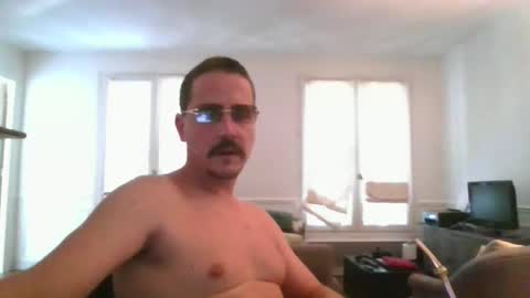Snapshot of jeanrieux chatting on 12-04-24, 10:35 jeanrieux online show from 12-04-24, 10:35