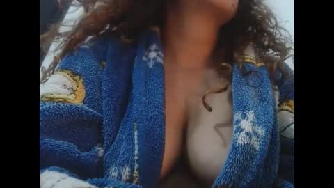 jeans_and_emma online show from 09-19-25, 01:01