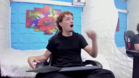 Snapshot of jeantompson chatting on 02-11-26, 07:19 Juan Tompson online show from 02-11-26, 07:19