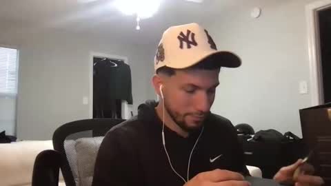 Snapshot of jeanwhitebianco chatting on 11-03-25, 10:32 jeanwhitebianco online show from 11-03-25, 10:32