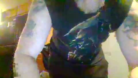 jearnold44 online show from 02-22-25, 05:23