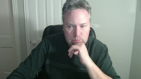 Snapshot of jeb5150 chatting on 11-30-25, 04:27 JE online show from 11-30-25, 04:27