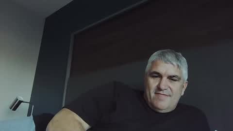 dadbody71 online show from 12-20-24, 08:01