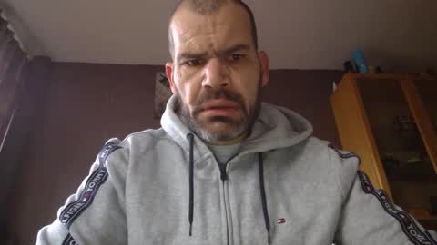 Snapshot of jediknight2 chatting on 01-04-25, 12:49 Matt online show from 01-04-25, 12:49