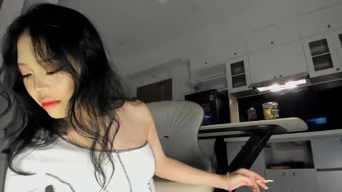 Snapshot of jee__son chatting on 03-12-25, 12:36 jee__son online show from 03-12-25, 12:36