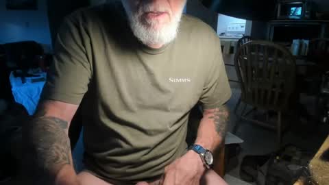 Snapshot of jeepman56 chatting on 06-24-26, 12:26 jeepman56 online show from 06-24-26, 12:26
