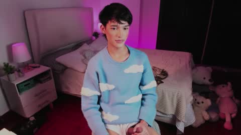 Snapshot of jeesus_vd chatting on 09-24-25, 02:37 J E V D online show from 09-24-25, 02:37