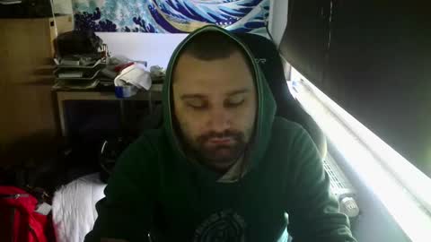 Snapshot of jeetzys chatting on 03-22-26, 10:07 you may know me lol online show from 03-22-26, 10:07