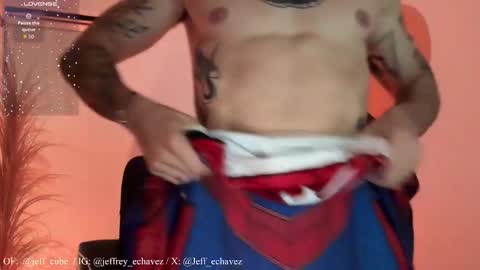 Snapshot of jeff_cube chatting on 10-16-25, 07:37 Jeff and Mugi Independent model online show from 10-16-25, 07:37