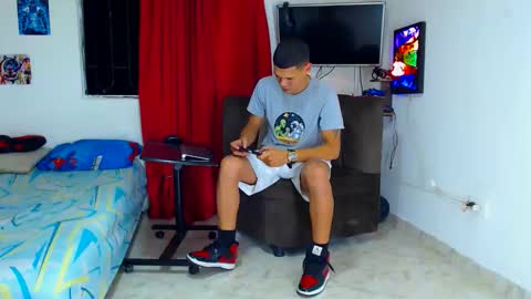 Snapshot of jeffer21_hot chatting on 05-31-26, 06:10 jeffer21_hot online show from 05-31-26, 06:10