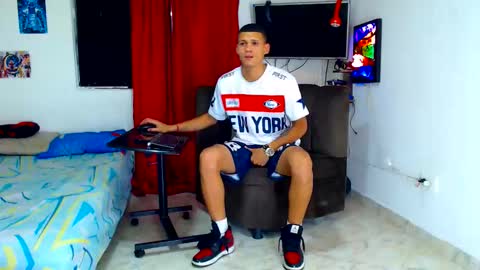 Snapshot of jeffer21_hot chatting on 06-01-26, 04:03 jeffer21_hot online show from 06-01-26, 04:03