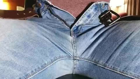 jeffersonel online show from 11-29-25, 05:21