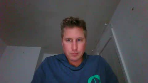 Snapshot of jeffery4444 chatting on 04-05-26, 12:30 jeffery4444 online show from 04-05-26, 12:30