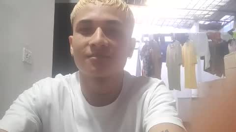 Snapshot of jeic_18 chatting on 10-04-25, 08:51 jeic 18 online show from 10-04-25, 08:51