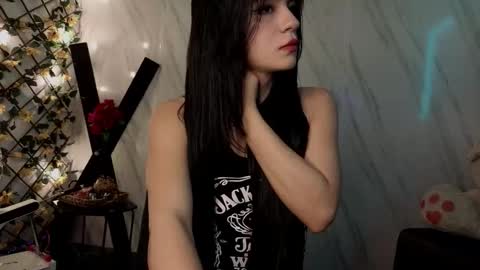 Snapshot of jeimy_garcia chatting on 11-11-25, 12:05 Jeimy Garca online show from 11-11-25, 12:05
