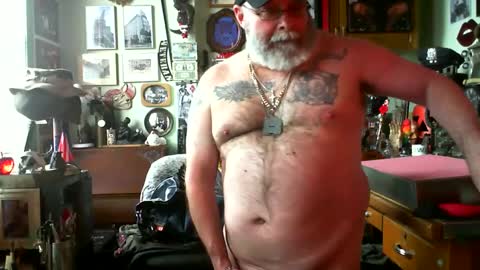 Snapshot of jello9 chatting on 02-27-25, 07:47 Jello9 online show from 02-27-25, 07:47