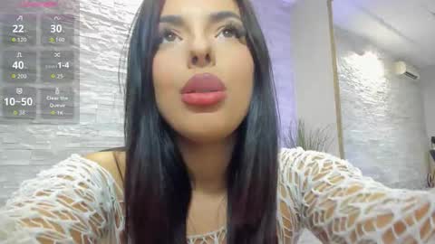 Snapshot of jelly_bee chatting on 09-15-25, 05:13 Jelly online show from 09-15-25, 05:13