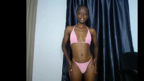 Snapshot of jellybelly7 chatting on 09-24-25, 05:38 Linda online show from 09-24-25, 05:38
