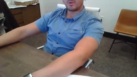 Snapshot of jellytime1988 chatting on 11-05-25, 11:27 jellytime1988 online show from 11-05-25, 11:27