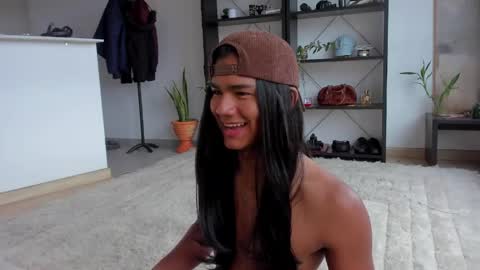 Snapshot of jem_roses3 chatting on 05-07-26, 02:44 jem roses3 online show from 05-07-26, 02:44