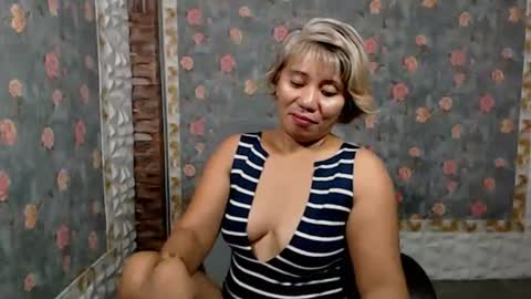 Snapshot of jemm36 chatting on 12-10-24, 07:43 Jem online show from 12-10-24, 07:43