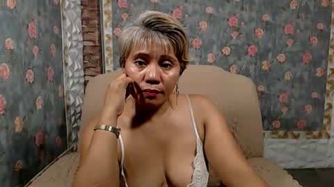 Snapshot of jemm36 chatting on 12-28-24, 12:35 Jem online show from 12-28-24, 12:35