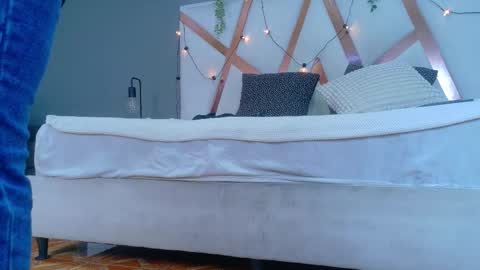 Jena  online show from 02-24-26, 03:15