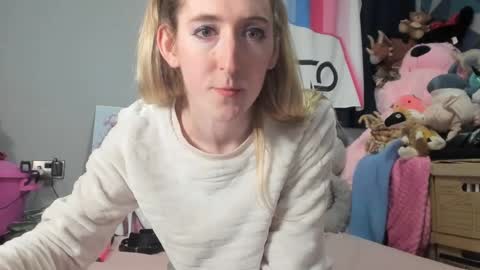 JenbyDoll online show from 01-06-25, 09:43