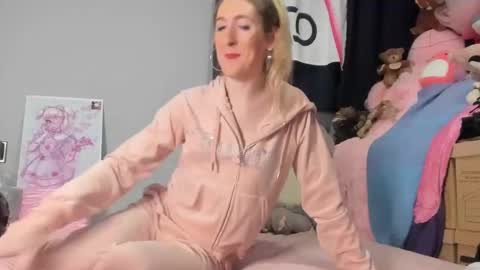 JenbyDoll online show from 01-23-25, 05:31