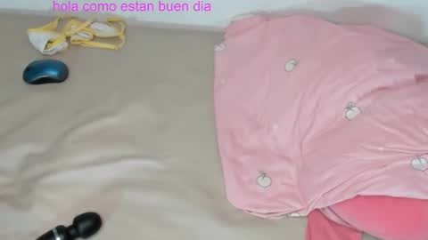 Jenelotizz online show from 12-22-24, 03:22